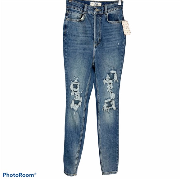 NWT Free People Blue Phoenix High Rise Ripped Skinny Jeans